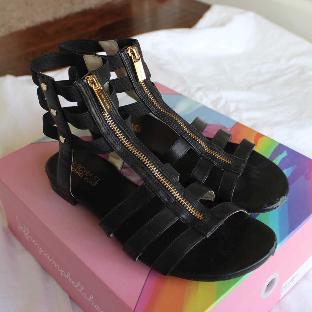 MICHAEL KORS BLACK SANDALS